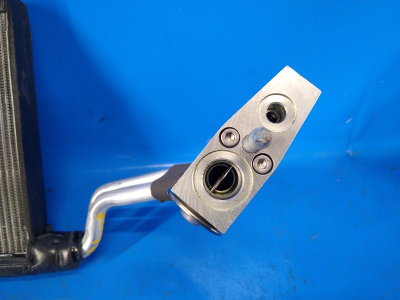 Испаритель кондиционера MUSTANG 15- 2019 S550 2.3 C23HD0D