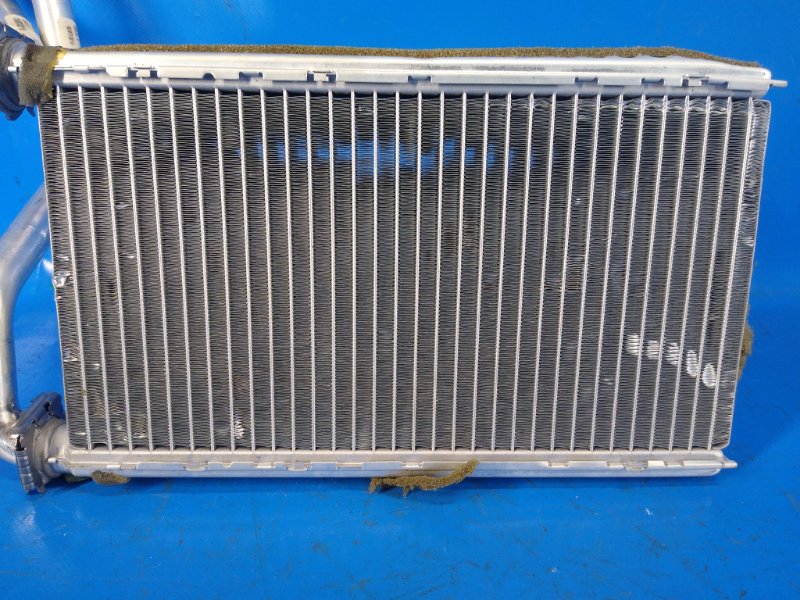 Радиатор печки MUSTANG 15- 2019 S550 2.3 C23HD0D