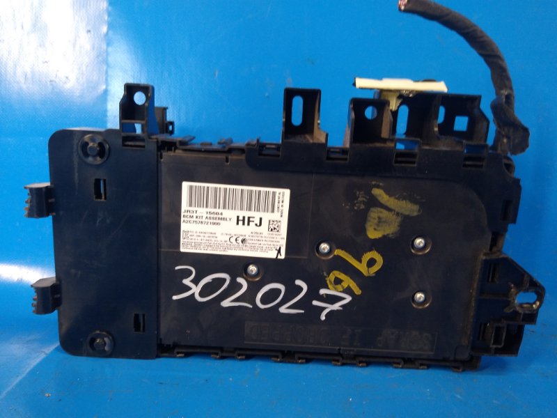 Блок предохранителей салон MUSTANG 15- 2019 S550 2.3 C23HD0D