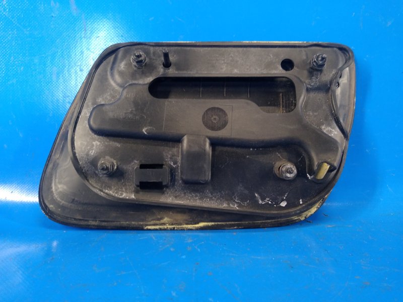 Накладка капота правая MUSTANG 15- 2019 S550 2.3 C23HD0D Накладка капота правая MUSTANG 15- 2019 S550 2.3 C23HD0D