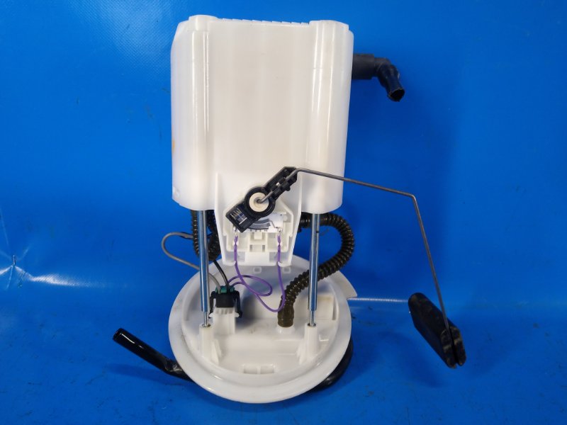 Топливный насос FORD MUSTANG 15- 2019 S550 2.3 C23HD0D FR3Z-9H307-A Б/У