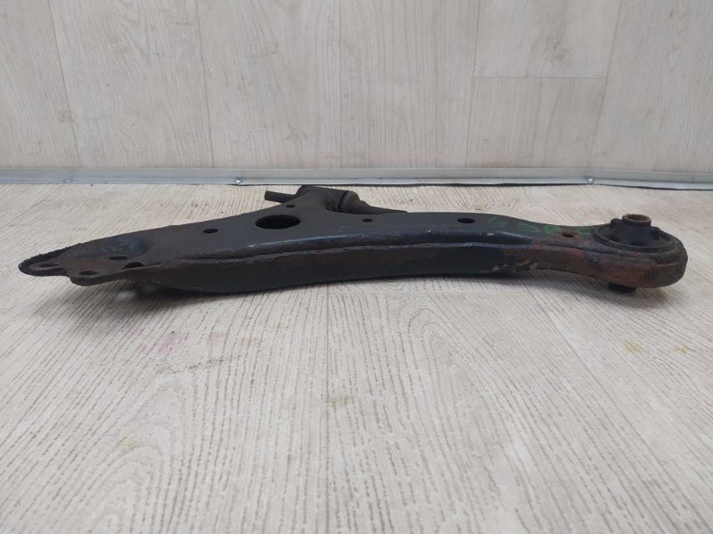 Рычаг передней подвески нижний передний правый TOYOTA CAMRY 40 06-11 ACV40 2.4 2AZFE