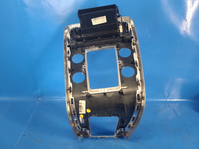 Накладка торпедо центр. S60 10-13 2012 2.5L B5254T5