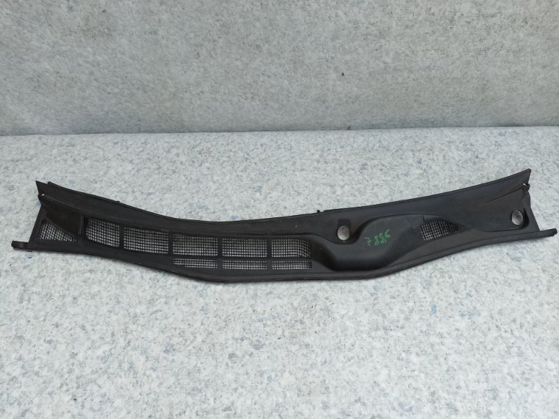 Пластик под лобовое стекло / Жабо TOYOTA AVALON 05-12 2005 3.5 2GR-FE 55708-AC010 Б/У