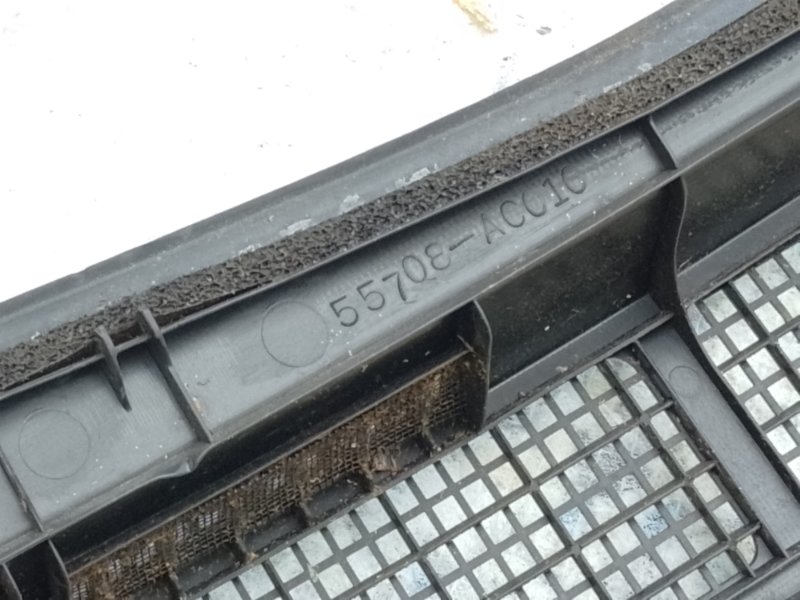 Пластик под лобовое стекло / Жабо AVALON 05-12 2005 3.5 2GR-FE