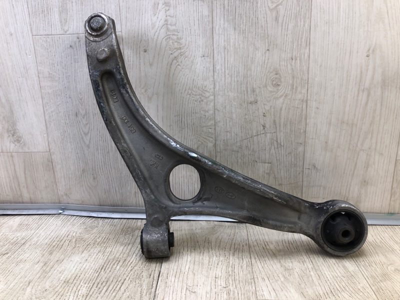 Рычаг передней подвески нижний левый SONATA YF 10-14 2013 YF 2.4 G4KK Рычаг передней подвески нижний левый SONATA YF 10-14 2013 YF 2.4 G4KK