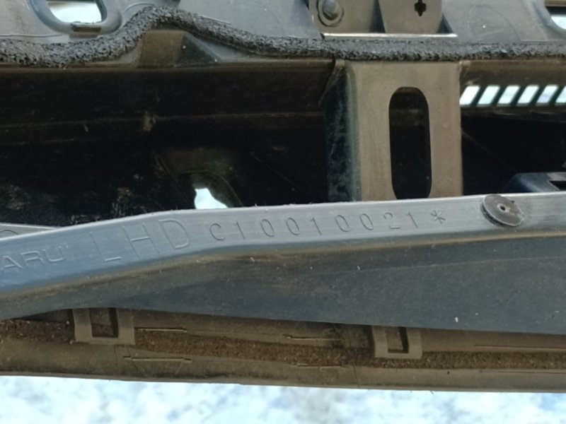 Пластик под лобовое стекло / Жабо SUBARU IMPREZA 11-17 GJ 2.0 FB20B