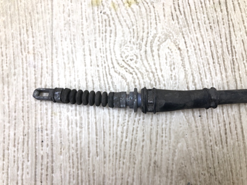 Трос стояночного тормоза задний правый HYUNDAI SONATA YF 10-14 YF 2.4 G4KK