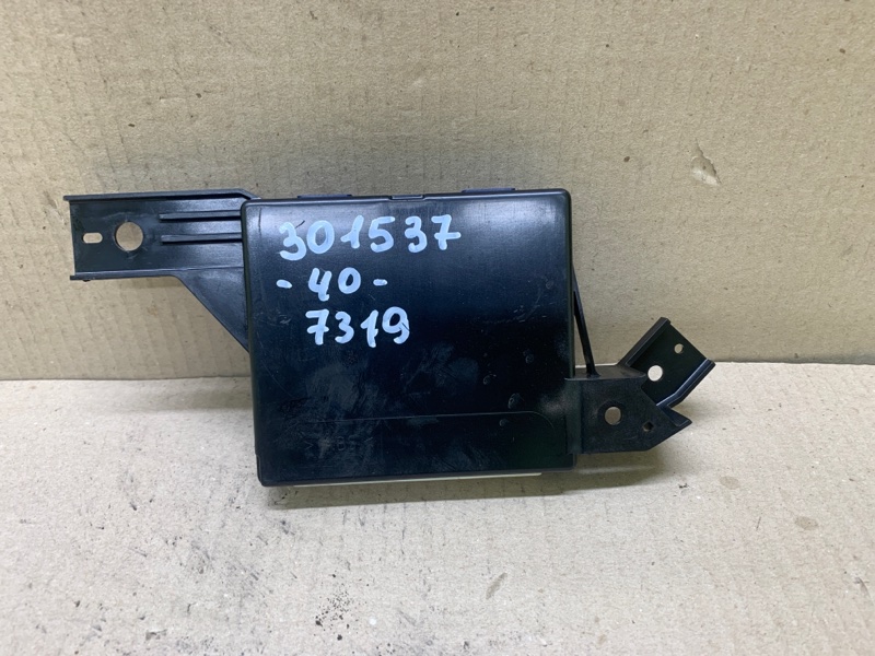 Запчасть блок электронный TOYOTA CAMRY 40 06-11 2008 2.4 2AZ-FXE 88650-06261 Б/У Блок электронный TOYOTA CAMRY 40 06-11 2008 2.4 2AZ-FXE 88650-06261 Б/У