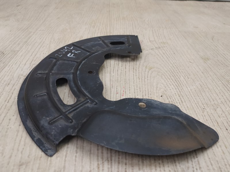 Защита тормозного диска передняя правая SONATA LF 2014- 2016 LF 2.0 G4NG