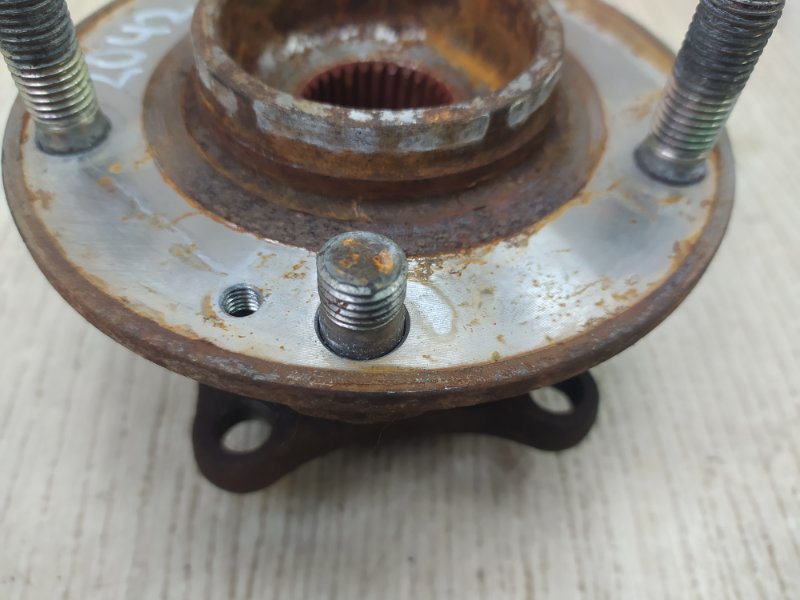 Ступица передняя SONATA LF 2014- 2016 LF 2.0 G4NG