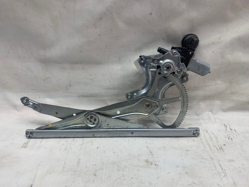 Стеклоподъемник передний левый TOYOTA COROLLA 150 06-13 Стеклоподъемник передний левый TOYOTA COROLLA 150 06-13