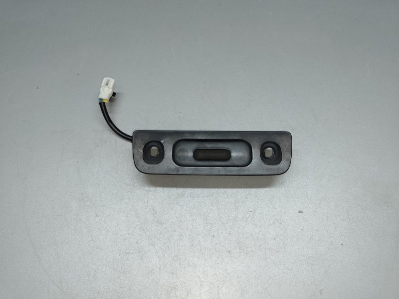 Кнопка открывания багажника наружная SUZUKI KIZASHI 09-14 2011 J24B 72821-57L00 Б/У