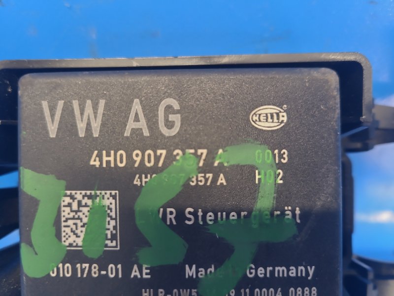 Блок управления корректора фар A6 (C7) 11-18 2011 CGXB 3.0T