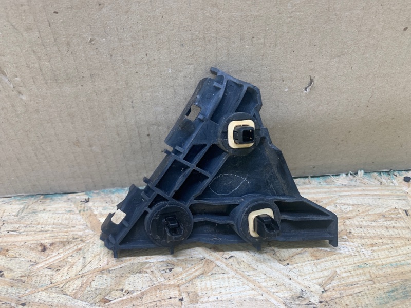 Кронштейн заднего бампера левый CAMRY 40 06-11 2008 2.4 2AZ-FXE