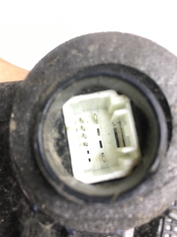 Замок двери передний левый SIENNA 11-16 2014 Внедорожник 3.5