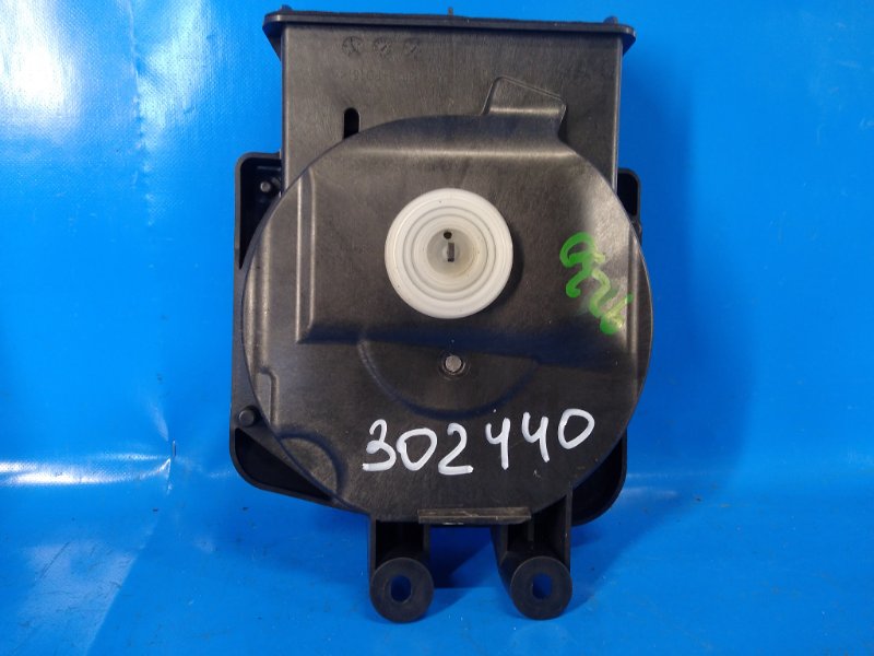 Запчасть динамик правый MINI COOPER (F57) 15- 2016 F57 B36M 1.5L 65 13 9 275 996 Б/У Динамик правый MINI COOPER (F57) 15- 2016 F57 B36M 1.5L 65 13 9 275 996 Б/У