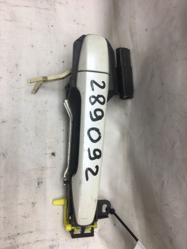 Запчасть ручка двери наружная задняя правая TOYOTA PRIUS PLUS 11-14 69211-74020-A0 Б/У Ручка двери наружная задняя правая TOYOTA PRIUS PLUS 11-14 69211-74020-A0 Б/У