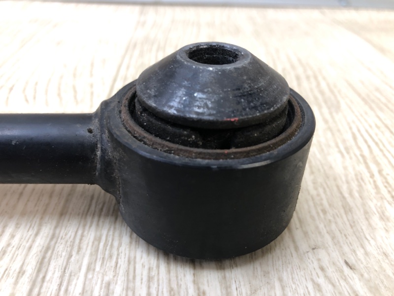 Рычаг задней подвески поперечный задний правый MKZ 13-20 2013 2.0 С20HDTX