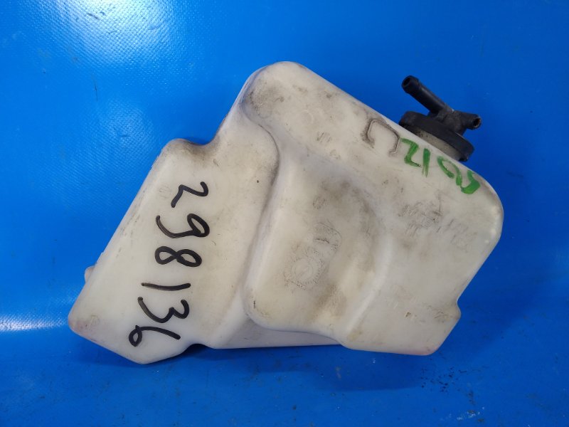 Запчасть бачок расширительный TOYOTA CAMRY 40 06-11 2010 2.5 2ARFE 16470-0P020 Б/У Бачок расширительный TOYOTA CAMRY 40 06-11 2010 2.5 2ARFE 16470-0P020 Б/У