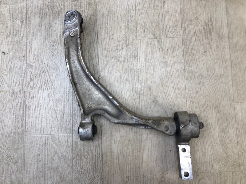 Рычаг передней подвески нижний левый MDX (YD2) 06-13 2007 YD2 3.7 J37A1