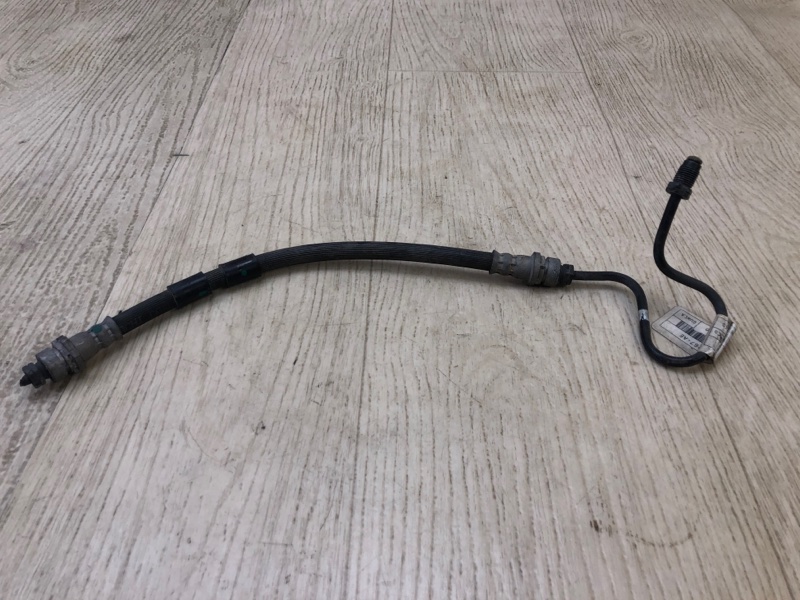 Трубка тормозная задняя правая FORD FIESTA 08-17 2017 1.6 C16HDEZ AE8Z-2267-A Б/У