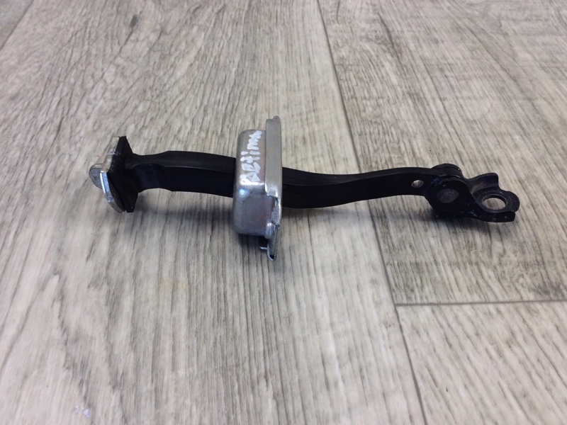 Ограничитель двери передний правый NISSAN ALTIMA L33 12-18 804303TA0A Б/У