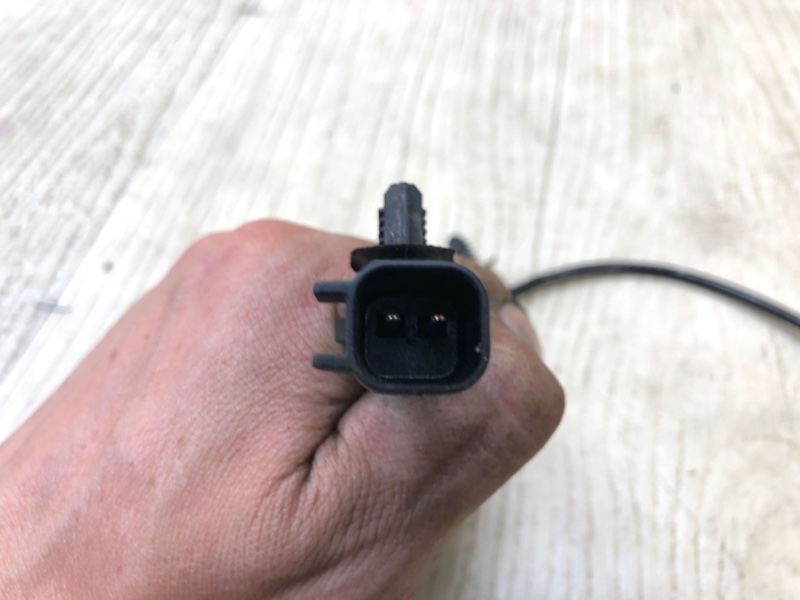 Датчик ABS передний FIESTA 08-17 2017 1.6 C16HDEZ