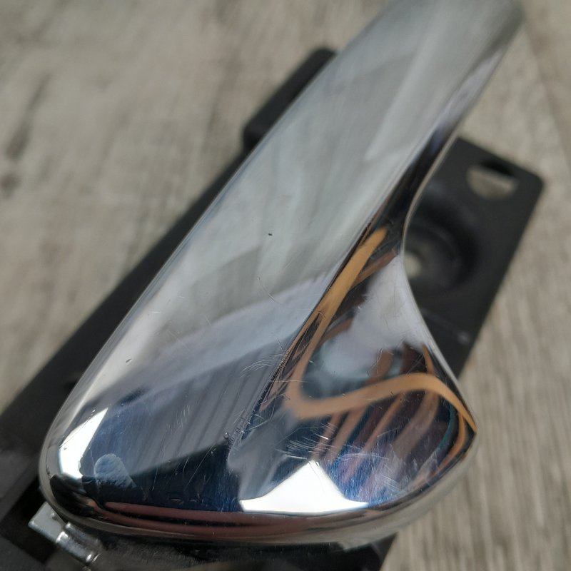 Ручка двери внутренняя передняя правая DURANGO 11- (WD) Ручка двери внутренняя передняя правая DURANGO 11- (WD)