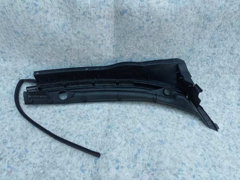 Пластик под лобовое стекло / Жабо левый ASX / OUTLANDER SPORT 10-21 2012 2.0 4B11 Пластик под лобовое стекло / Жабо левый ASX / OUTLANDER SPORT 10-21 2012 2.0 4B11