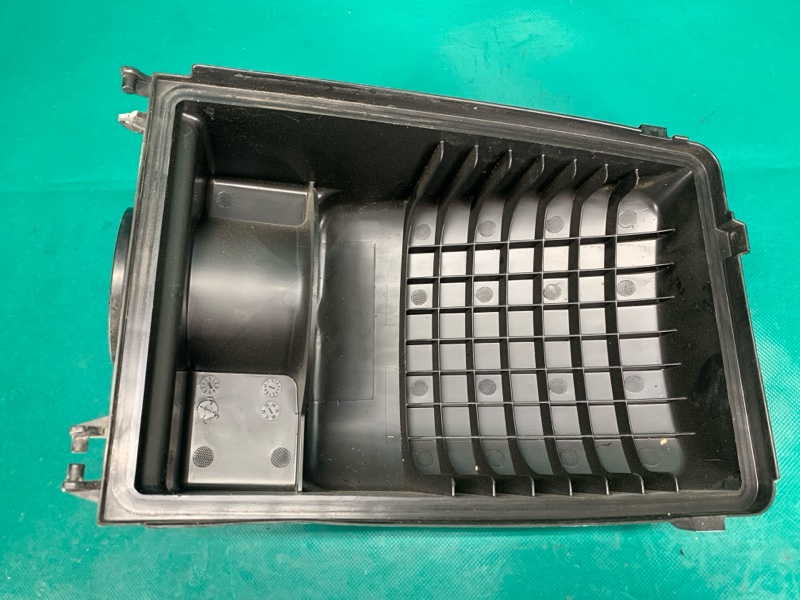 Корпус воздушного фильтра RDX 12-19 2017