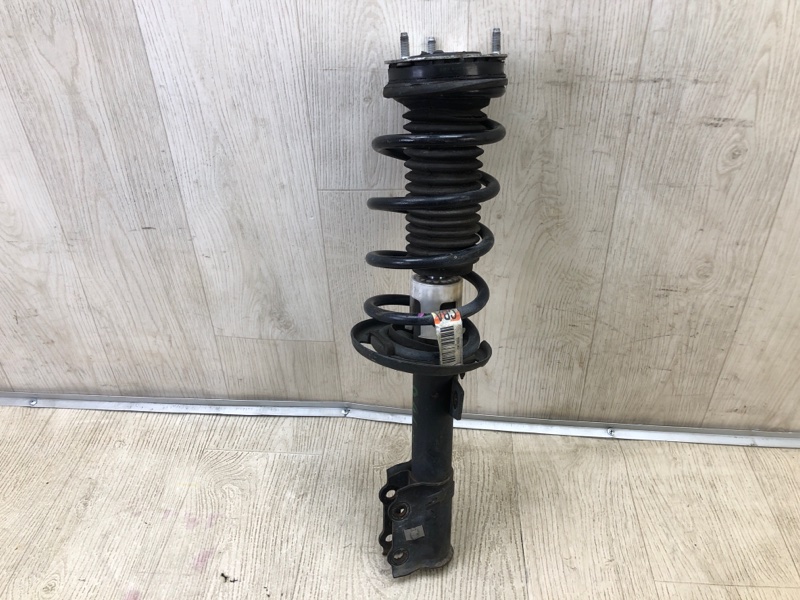 Амортизатор передний левый FORD FIESTA 08-17 2017 1.6 C16HDEZ D2BZ-18124-A Б/У