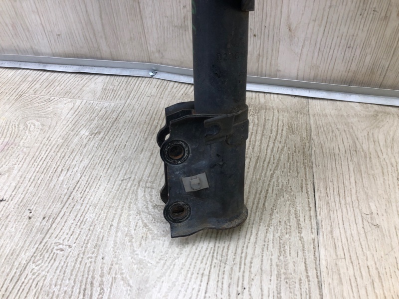 Амортизатор передний левый FIESTA 08-17 2017 1.6 C16HDEZ