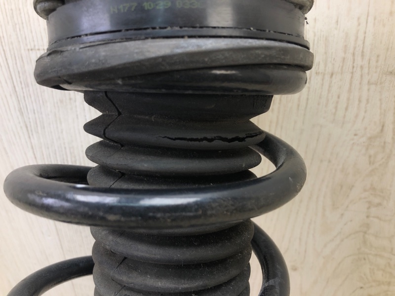 Амортизатор передний левый FIESTA 08-17 2017 1.6 C16HDEZ