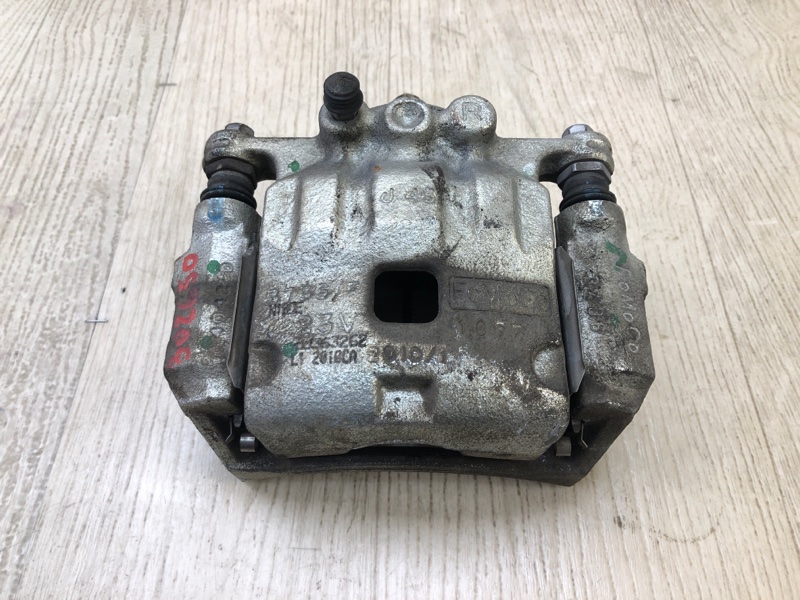 Суппорт тормозной передний правый FORD FIESTA 08-17 2017 1.6 C16HDEZ BE8Z-2B120-AA Б/У