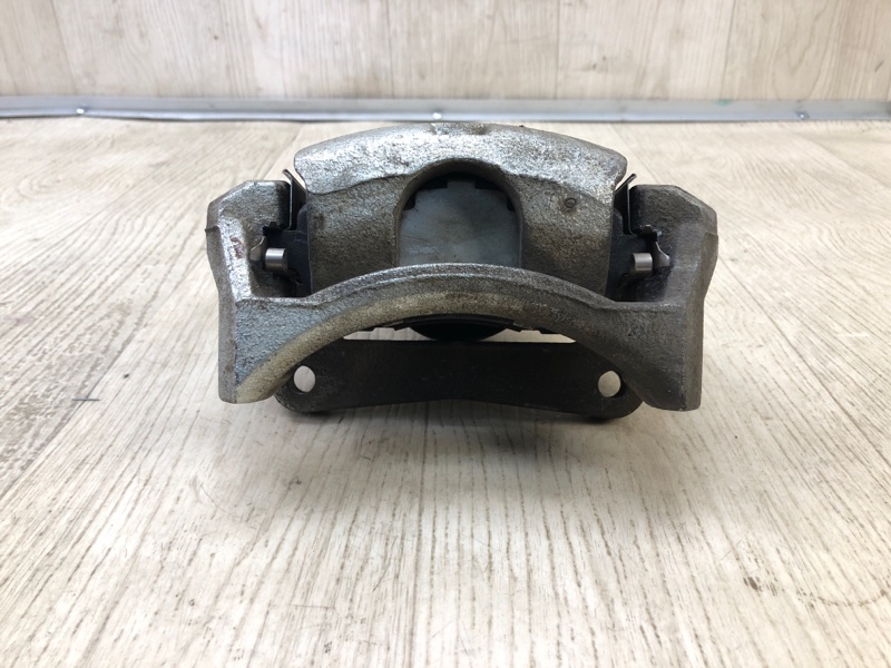 Суппорт тормозной передний правый FIESTA 08-17 2017 1.6 C16HDEZ