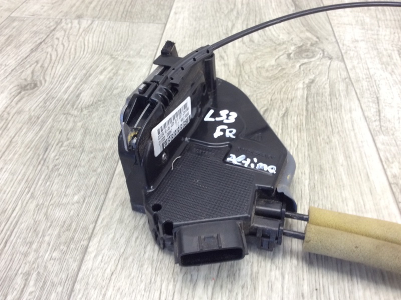 Замок двери передний правый ALTIMA L33 12-18