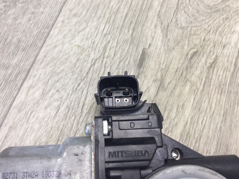 Стеклоподъемник задний левый ALTIMA L33 12-18