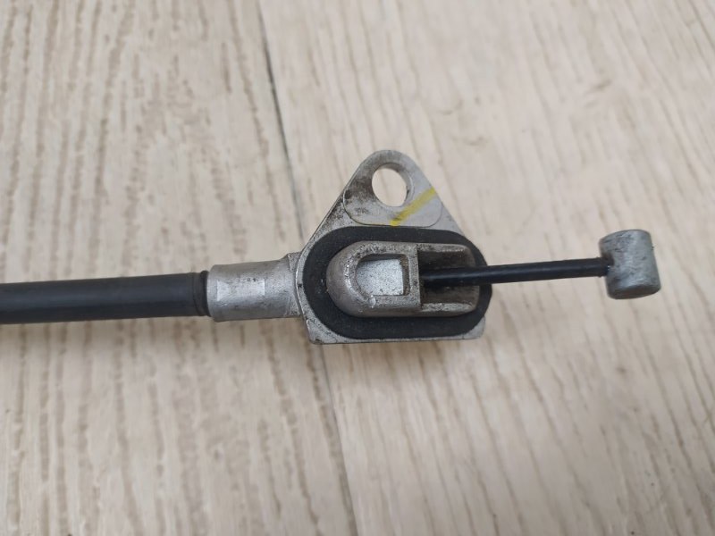 Трос стояночного тормоза левый CAMRY 70 17- 2020 GSV70 2.5 A25AFKS Трос стояночного тормоза левый CAMRY 70 17- 2020 GSV70 2.5 A25AFKS