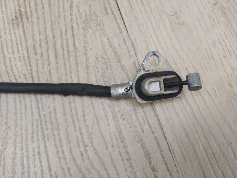 Трос стояночного тормоза правый TOYOTA CAMRY 70 17- GSV70 2.5 A25AFKS