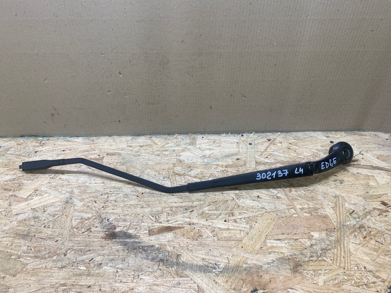 Запчасть поводок стеклоочистителя передний левый FORD EDGE 15- 2016 C35PDED 3.5L FT4Z-17527-A Б/У Поводок стеклоочистителя передний левый FORD EDGE 15- 2016 C35PDED 3.5L FT4Z-17527-A Б/У