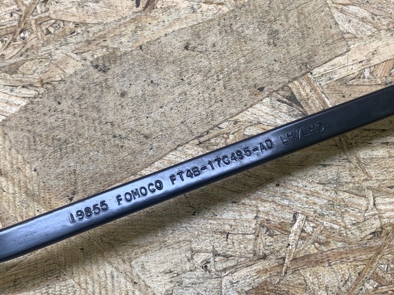 Поводок стеклоочистителя передний левый EDGE 15- 2016 C35PDED 3.5L Поводок стеклоочистителя передний левый EDGE 15- 2016 C35PDED 3.5L