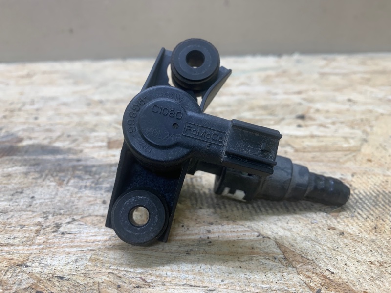 Клапан электромагнитный (вакуумный) FORD EDGE 15- C35PDED 3.5L