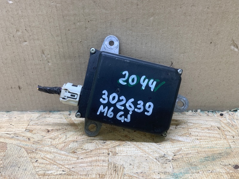 Запчасть датчик слепых зон MAZDA 6 GJ 12- 2014 2.5 PY-VPS GJR9-67-Y30F Б/У Датчик слепых зон MAZDA 6 GJ 12- 2014 2.5 PY-VPS GJR9-67-Y30F Б/У