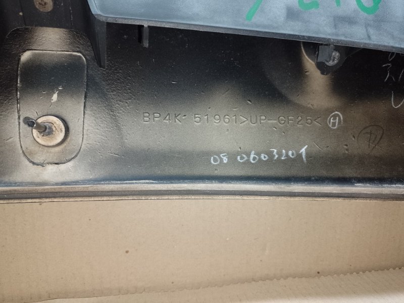 Спойлер крышки багажника 3 BK 03-08 2006 BK 2.3 L3