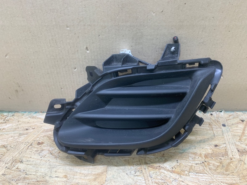 Заглушка ПТФ правая MAZDA 6 GJ 12- 2014 2.5 PY-VPS GHP9-50-C11 Б/У