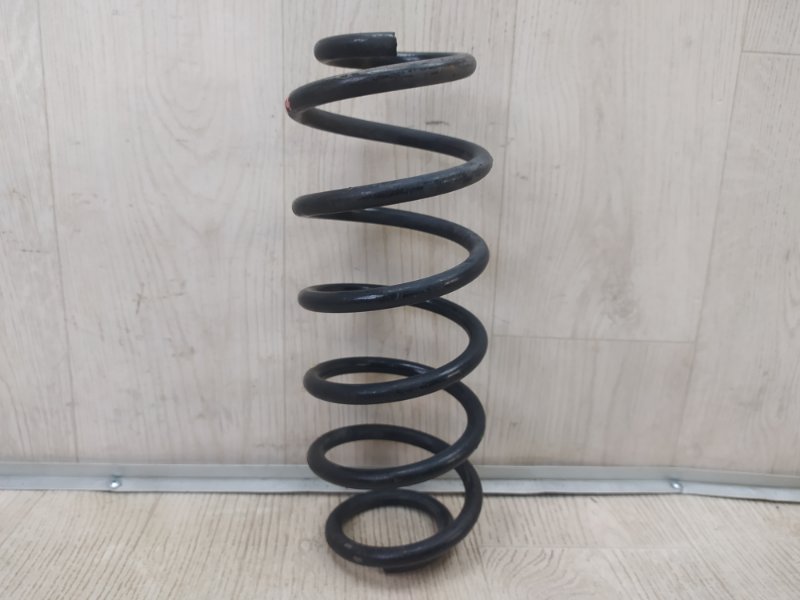 Пружина задней подвески TOYOTA PRIUS - 30 09-17 2013 ZVW30 1.8 2ZRFXE 4823147140 Б/У