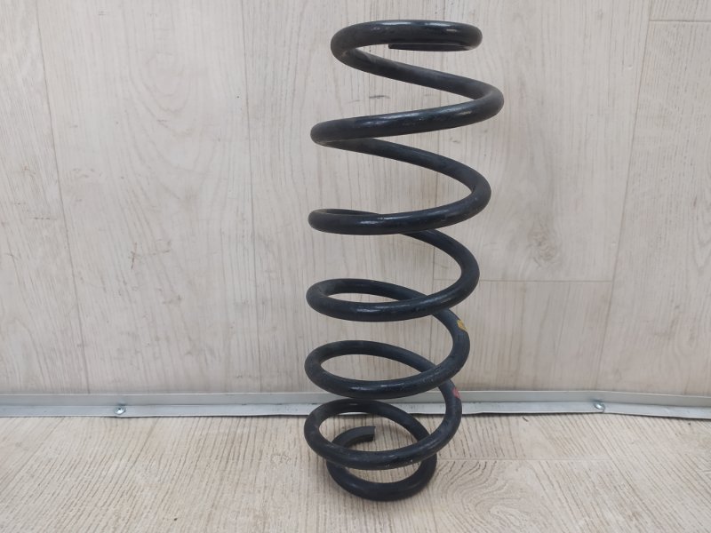 Пружина задней подвески TOYOTA PRIUS - 30 09-17 2013 ZVW30 1.8 2ZRFXE 4823147140 Б/У