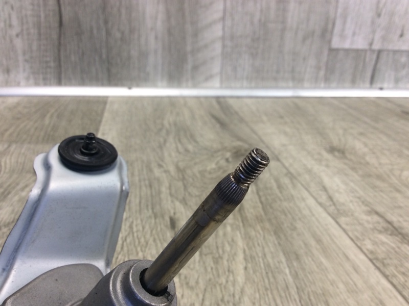 Моторчик стеклоочистителя задний KIA NIRO 16- 1.6 G4LE Моторчик стеклоочистителя задний KIA NIRO 16- 1.6 G4LE