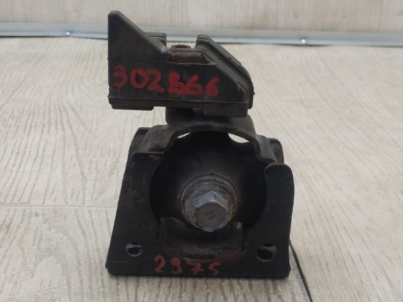 Подушка двигателя передняя TOYOTA PRIUS - 30 09-17 2013 ZVW30 1.8 2ZRFXE 1236137090 Б/У